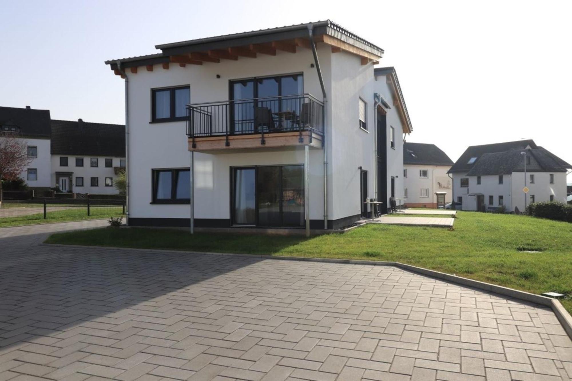 Auf Dem Rheinsteig Apartment Lierschied Exterior photo